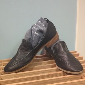Susina Black Leather Loafers